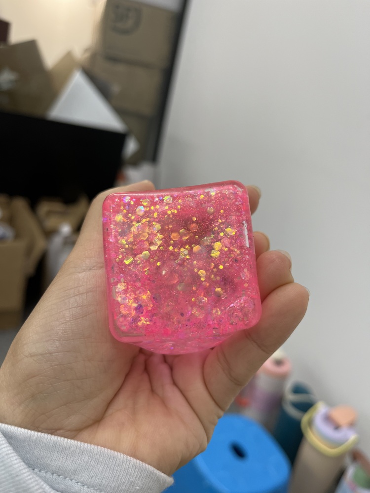 72 Pack YIPAI China Warehouse 5cm Glitter Squeeze Ice Cubes with Gift BoX