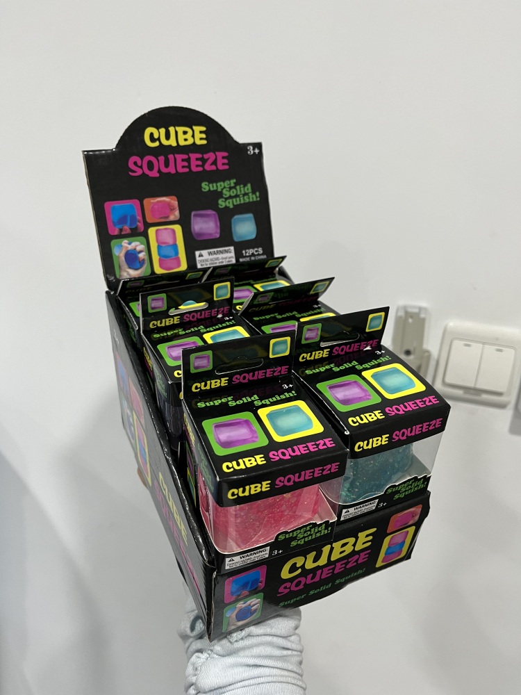 72 Pack YIPAI China Warehouse 5cm Glitter Squeeze Ice Cubes with Gift BoX