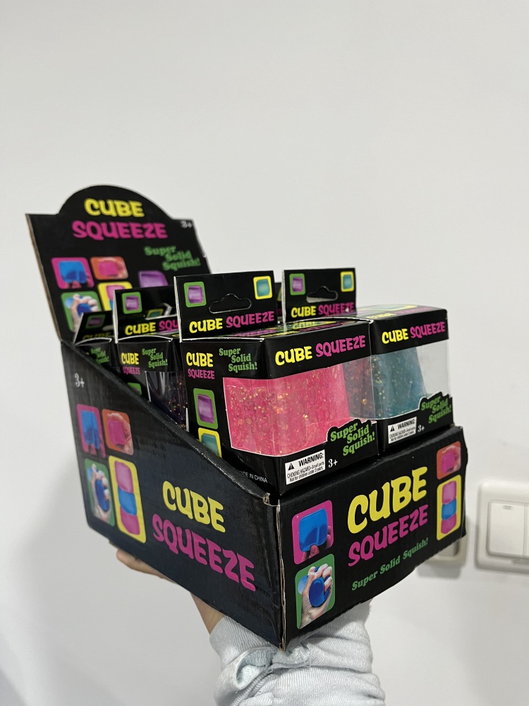 72 Pack YIPAI China Warehouse 5cm Glitter Squeeze Ice Cubes with Gift BoX