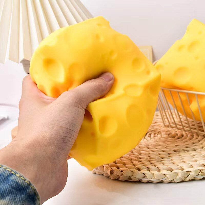 50 Pack YIPAI China Warehouse 9cm Big Soft Slow Rising Squishy Cheese Toy