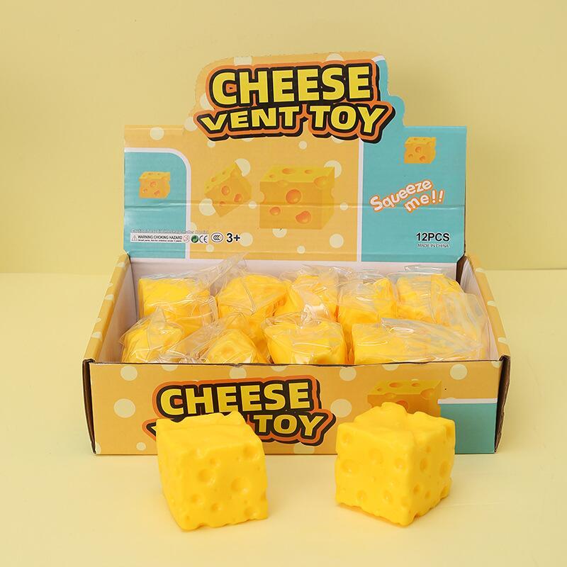 50 Pack YIPAI China Warehouse 9cm Big Soft Slow Rising Squishy Cheese Toy