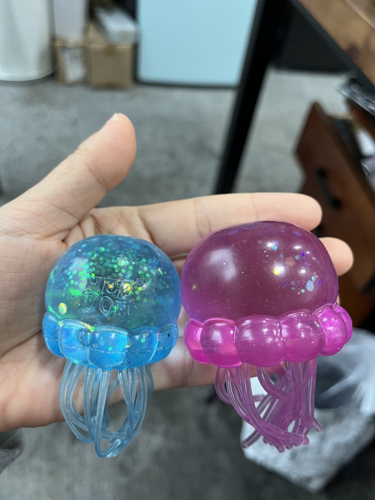 60 Pack YIPAI China Warehouse Squeeze Decompression Jelly Fish Squishy Stress Relief Toys