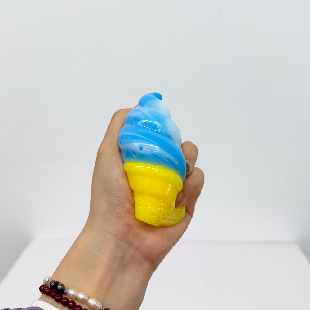 72 Pack YIPAI China Warehouse TPR Squeezing Squishy Ice Cream Cone Toys Stress Relief Fidget Toy for Kids