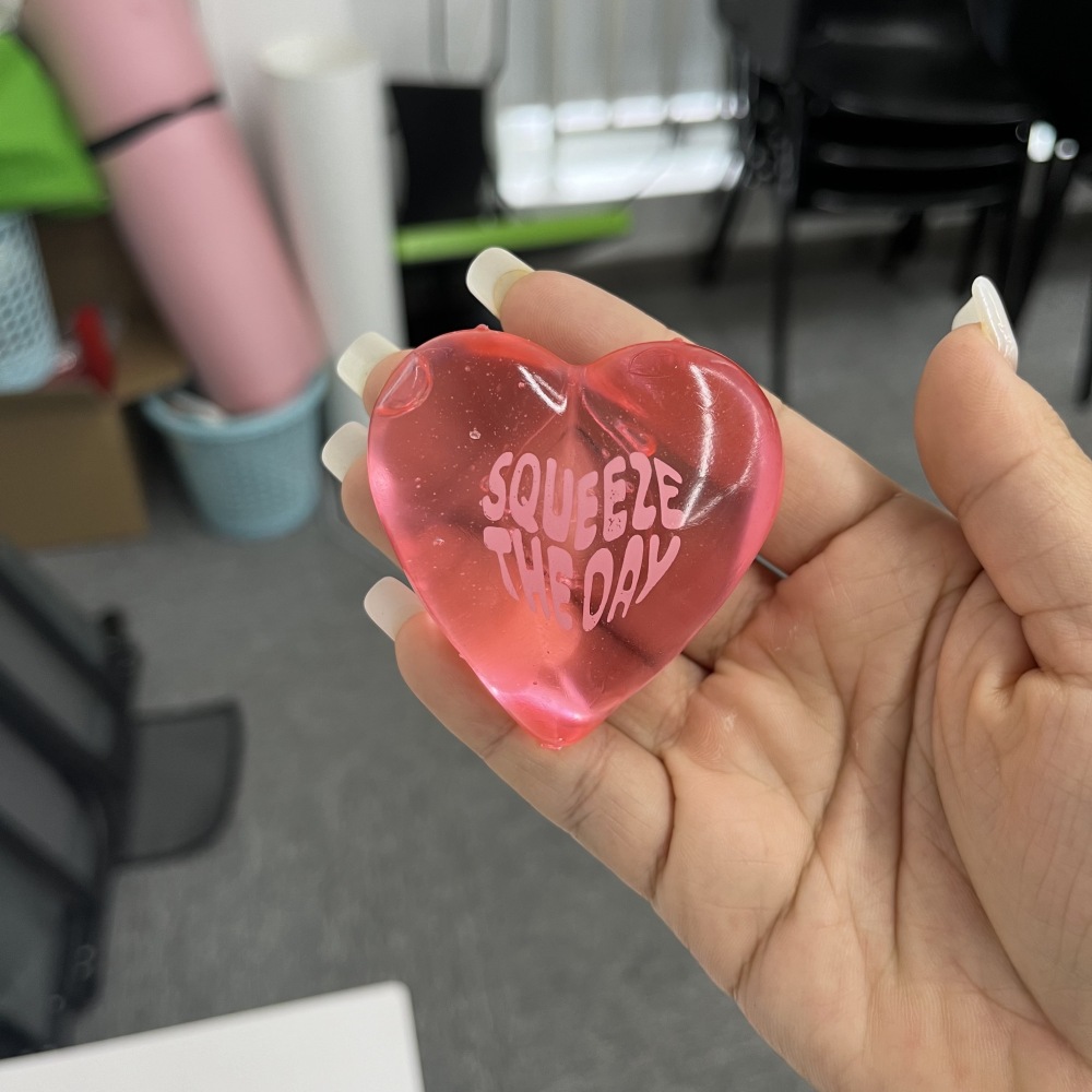 72 Pack YIPAI China Warehouse Slow-Rising Maltose Filling Needoh Squeeze Sweet Heart Squishy Stress Relief Fidget Toy for Kids