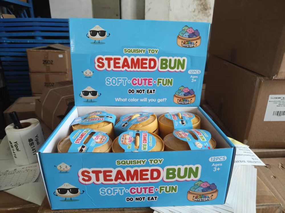 72 Pack YIPAI China Warehouse Dumpling Squishy Mystery Box Colorful Soft Squeeze Decompression Dumpling Squishy Toys with Steamer