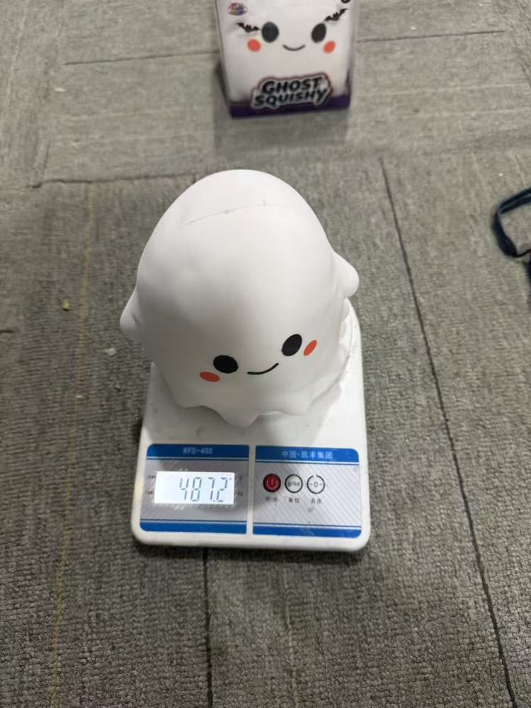 24 Pack YIPAI China Warehouse CRAZY FUN 13.5*13cm Cute Halloween Ghost Squishy Stress Relief Fidget Toy for Kids