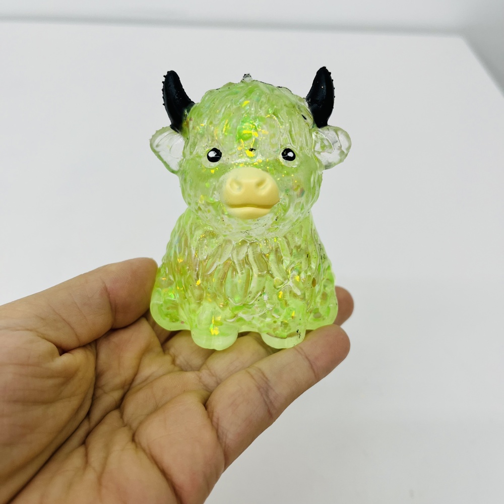 72 Pack YIPAI China Warehouse Maltose Slow‑Rising Farm Animal Squeeze Highland Cow  Squishy Stress Relief Fidget Toys for Kids