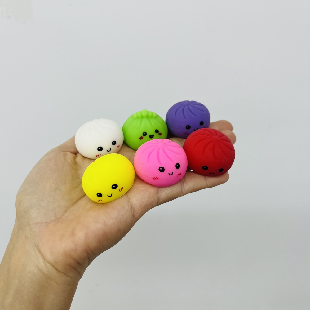 25 Pack YIPAI China Warehouse 2026 Christmas Squishy Dumpling Toy Cute Soft Advent Calendar 24 Days Mystery Blind Box Fidget Sensory Squeeze Stress Relief Holiday Surprise Gift for Kids