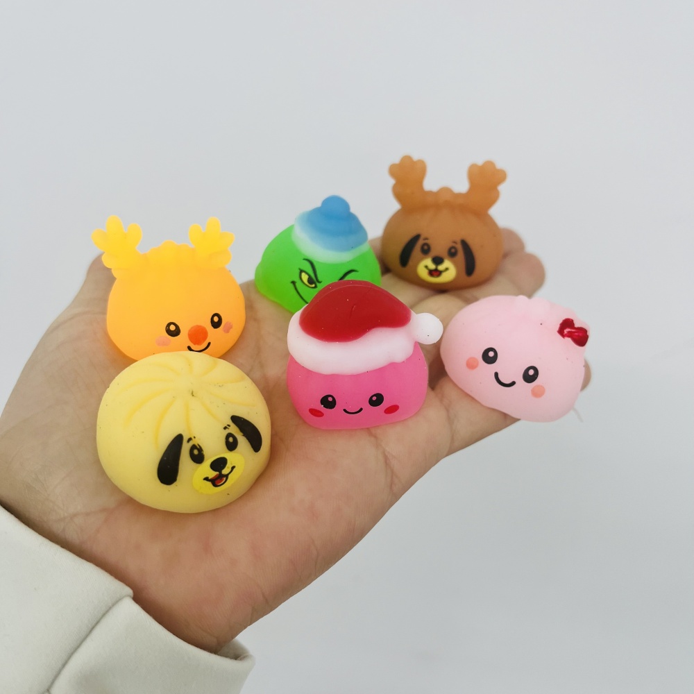 26 Pack YIPAI China Warehouse 24 Days Christmas Grinch Dumpling Squishy Advent Calendar Mini Bao Bun Squeeze Fidget Toy Set Soft TPR Stress Relief ASMR Sensory Surprise Blind Box Gift for Kids Adults Christmas Countdown