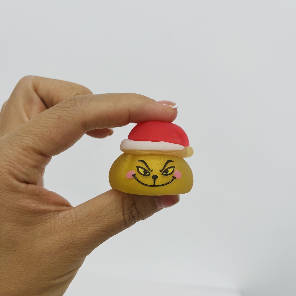 26 Pack YIPAI China Warehouse 24 Days Christmas Grinch Dumpling Squishy Advent Calendar Mini Bao Bun Squeeze Fidget Toy Set Soft TPR Stress Relief ASMR Sensory Surprise Blind Box Gift for Kids Adults Christmas Countdown