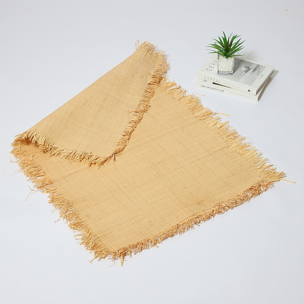 raffia mat