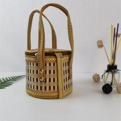 Factory direct supply of artificial woven rice dumpling bamboo basket moon cake bamboo frame local specialty bamboo basket hairy crab storage basket