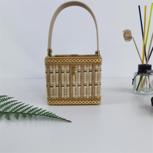 Factory direct supply folding bamboo basket for hairy crabs, bamboo crafts, hand-woven bamboo basket, portable bamboo basket for hairy crabs