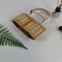Factory direct supply folding bamboo basket for hairy crabs, bamboo crafts, hand-woven bamboo basket, portable bamboo basket for hairy crabs
