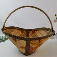 Bamboo basket hand basket Zongzi moon cake sausage bacon egg packaging basket factory direct sales can be customized size