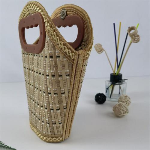 Square portable bamboo packaging basket suitable for fruit, seafood and hairy crab gift packaging. Size can be customized