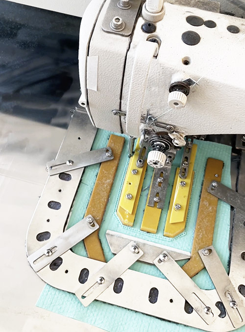 May 25,2022 Automatic pocket sewing machine