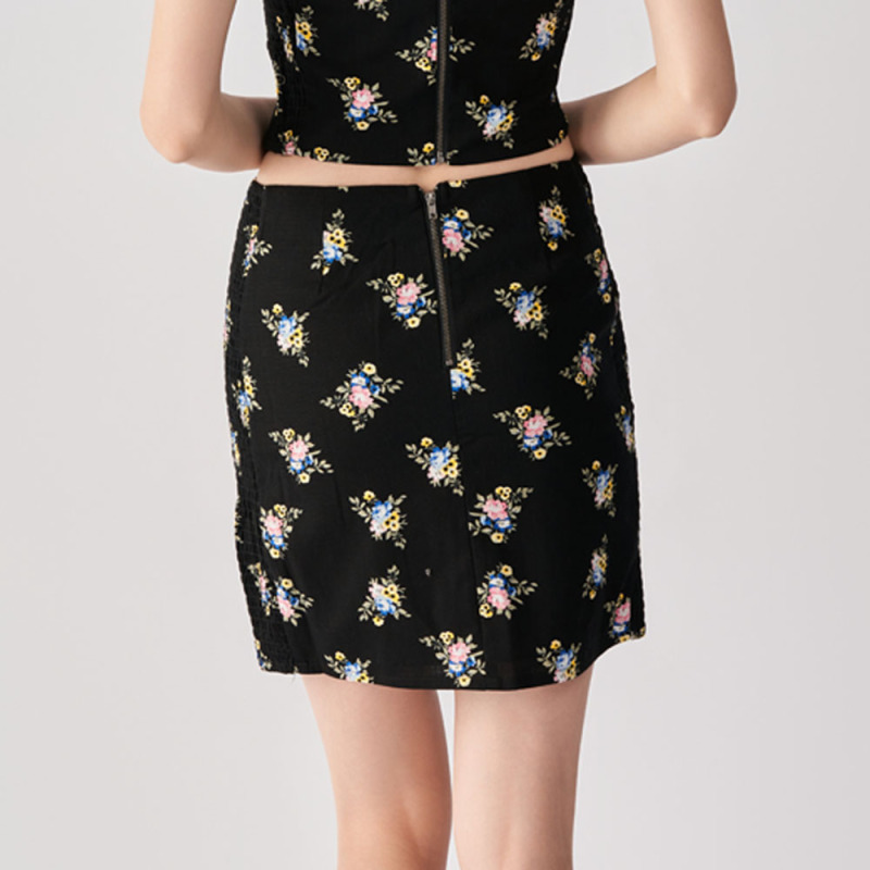 SIDE SHIRRING MINI SKIRT