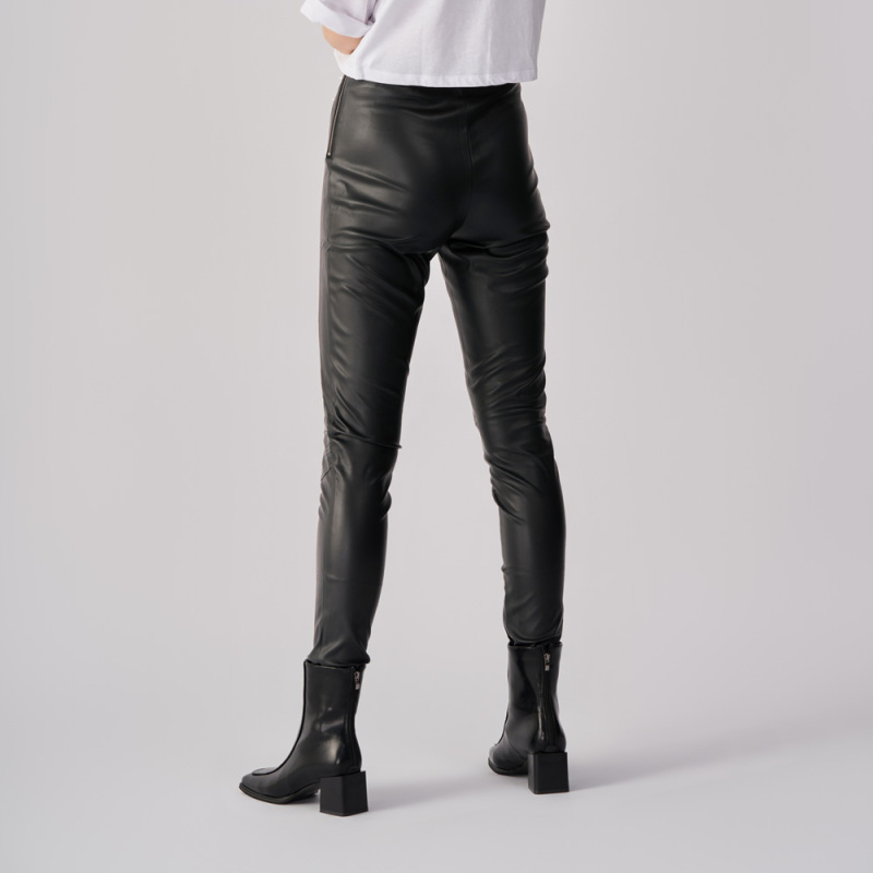 RECYCLED LEATHER SKINNY PANT