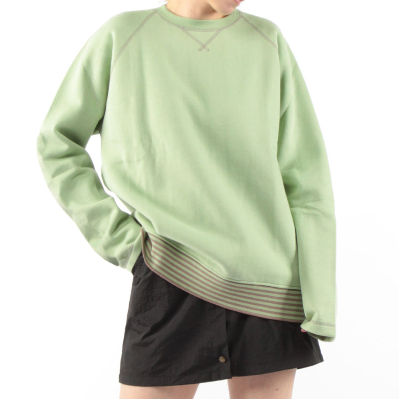 STRIPED RIB FLEECE REGLAN SWEATSHIRT