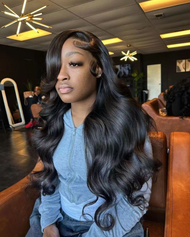 13×4 Full Frontal HD Lace Wigs Pre-Bleached Knots Body Wave Glueless Human Hair Wigs 180%