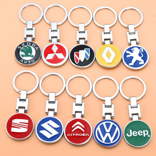 Wholesale Creative Men's Car Keychain Metal pendant chains 4S Car Shop Small Gift Giveaway Mini Motorcycle Accessories