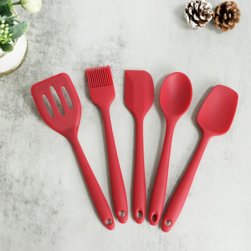 silicone kitchen utensils