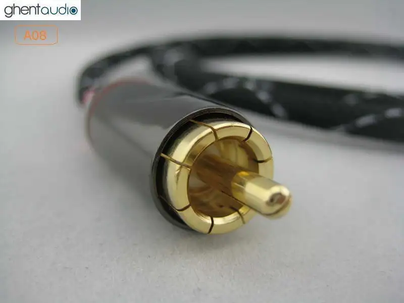 A08 --- Canare L-4E6S RCA(Male to 2 x Male) Y-Cable