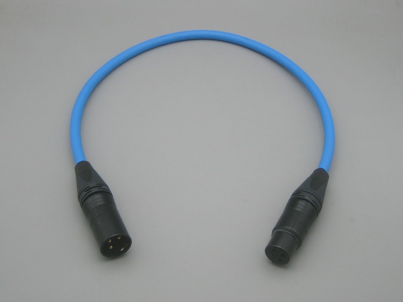 E01 --- Canare DA206 110 Ohm Digital AES/EBU Balanced XLR Cable