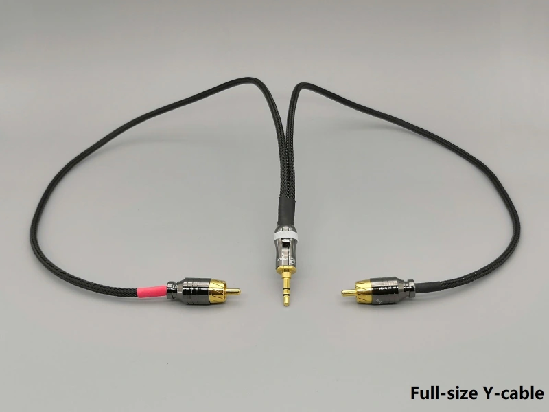 B02 --- 3.5mm TRS to Dual RCA Canare L-2B2AT Y-Cable