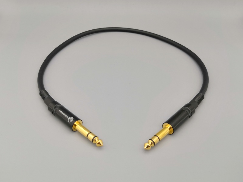 D05 --- 6.35mm(1/4") Stereo TRS(M to M) Canare L-4E6S Cable