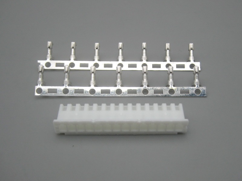 XHP-14 Housing & Contact (14-ways)