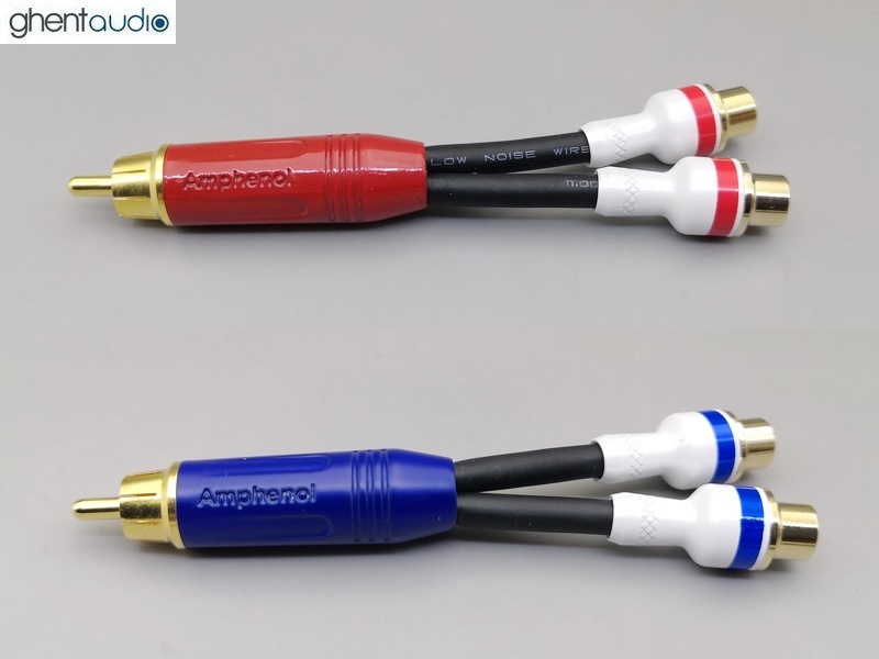 A19 --- Mogami W2522 RCA (Male to 2 x Female) Y-Cable