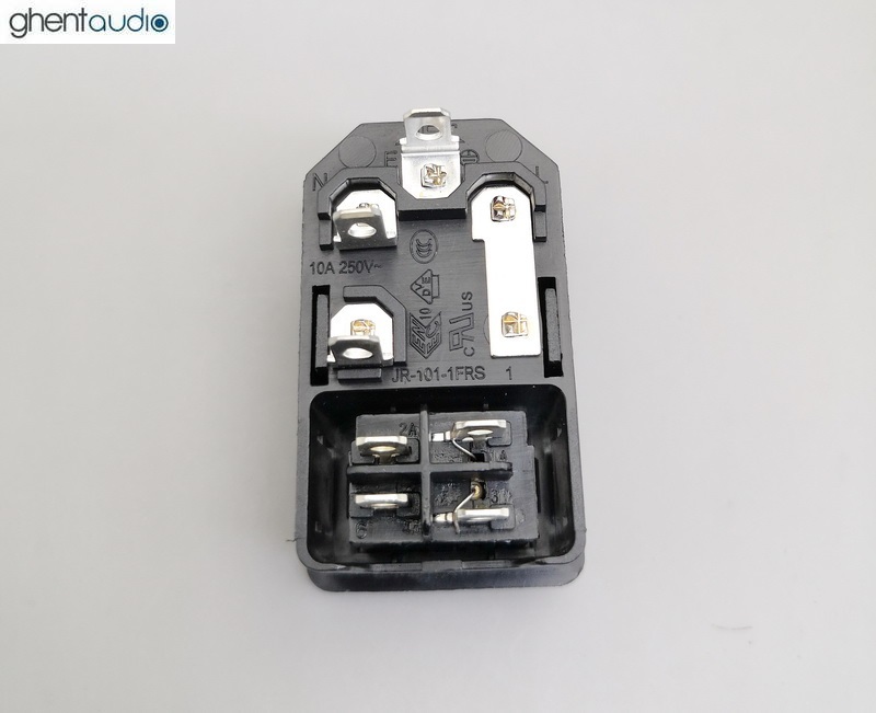 JEC JR-101-1FRS Fused Mains IEC-Inlet with Switch (1pc)
