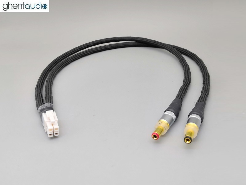 (PC401Y-5V) Molex-4P(5V)  to DC outputs power Y-cable