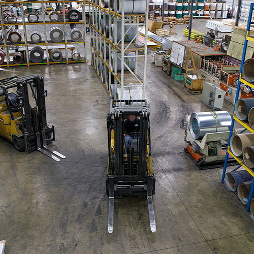 How much does a plain carbon steel coil weigh 0.6mmx400mm?