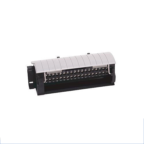 Allen Bradley 2711P-K10C15D1 module