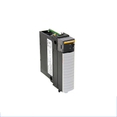 Allen Bradley 2711P-T7C21D8S Controllogix