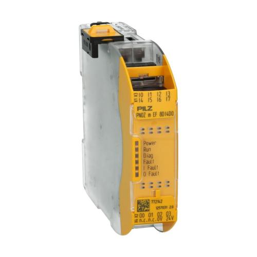PILZ pnoz m ef 8di4do