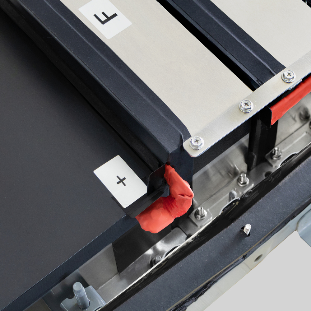 68Kwh Leaf Replacement Lithium Battery Pack Long Cycle Life Electric Vehicles Battery Pack with BMS re-programming