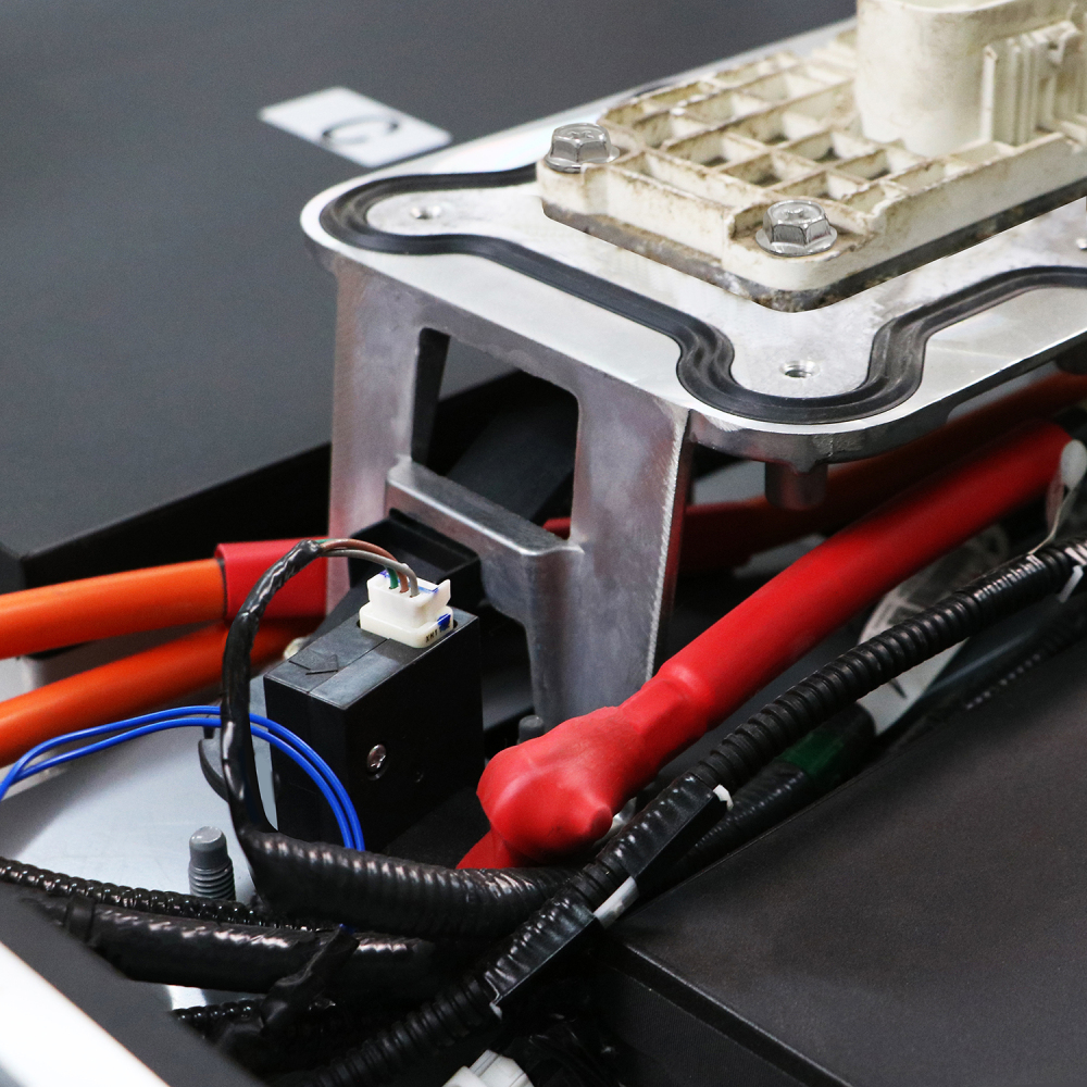 68Kwh Leaf Replacement Lithium Battery Pack Long Cycle Life Electric Vehicles Battery Pack with BMS re-programming