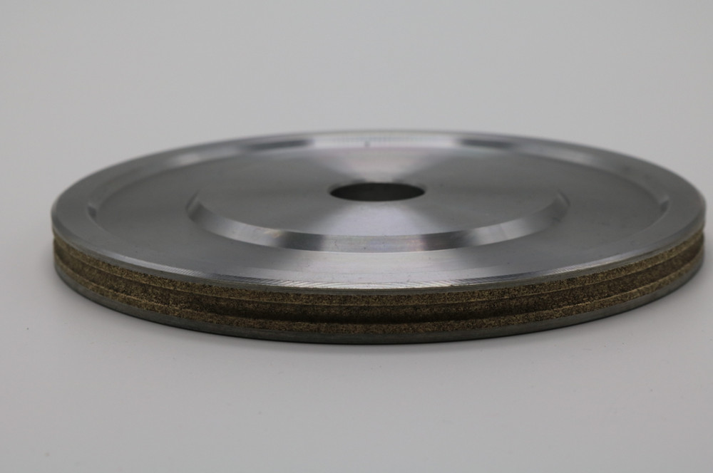 Ground glass metal-bonded diamond grinding wheel