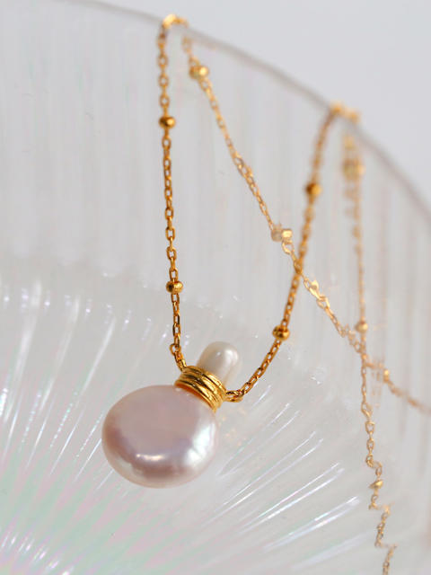 Perfume bottle Pearl Necklace