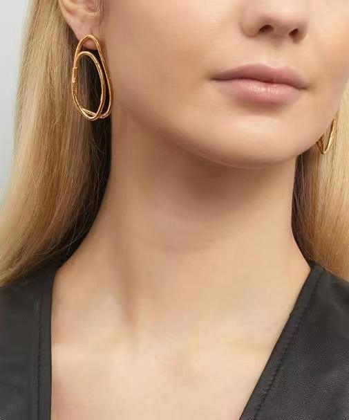 Pin personality earrings
