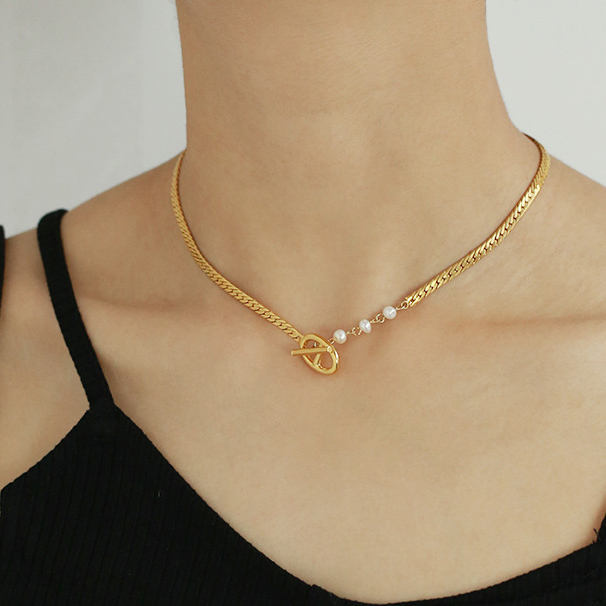 Pearl snake bone chain necklace