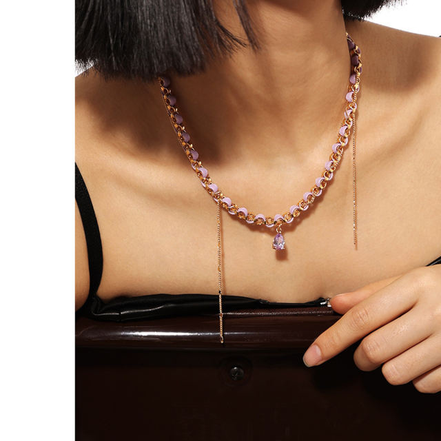 Lavender flannelette winding water drop shaped zircon necklace