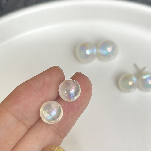 Original pearl stud earrings