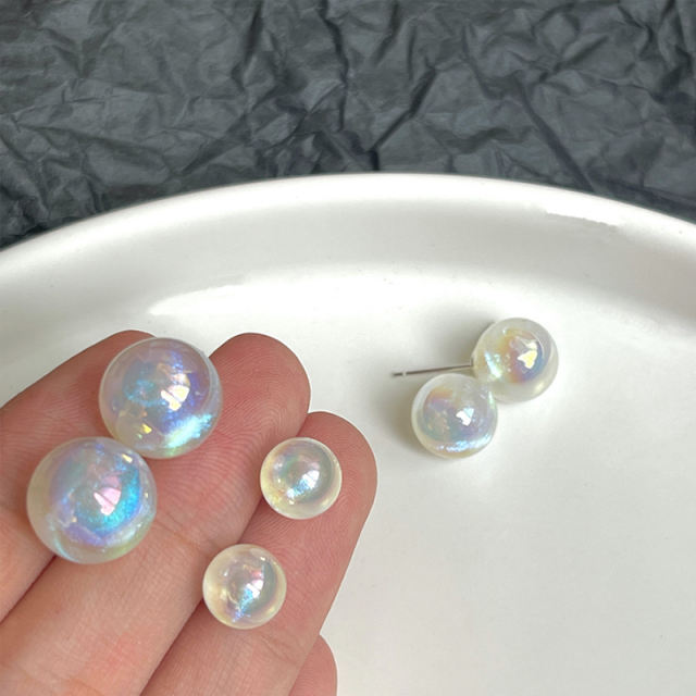 Original pearl stud earrings