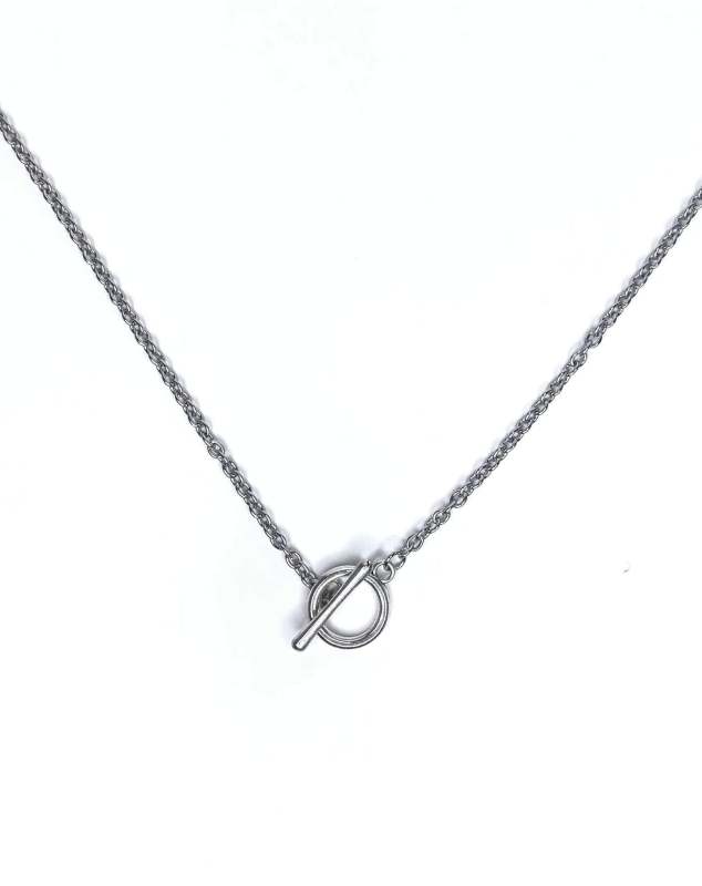 T-bar necklace