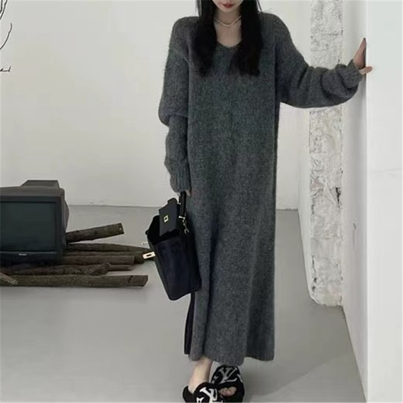 Simple loose versatile knitted dress